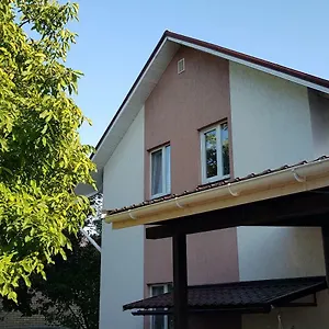 Guest house Goratwins Near Boryspil Airport